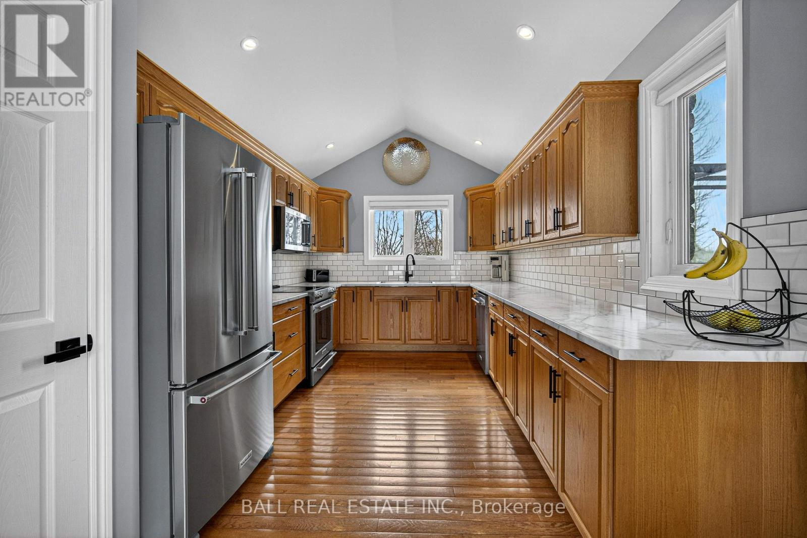 35 Applewood Drive, Trent Hills (Campbellford), Ontario  K0L 1L0 - Photo 11 - X12872076