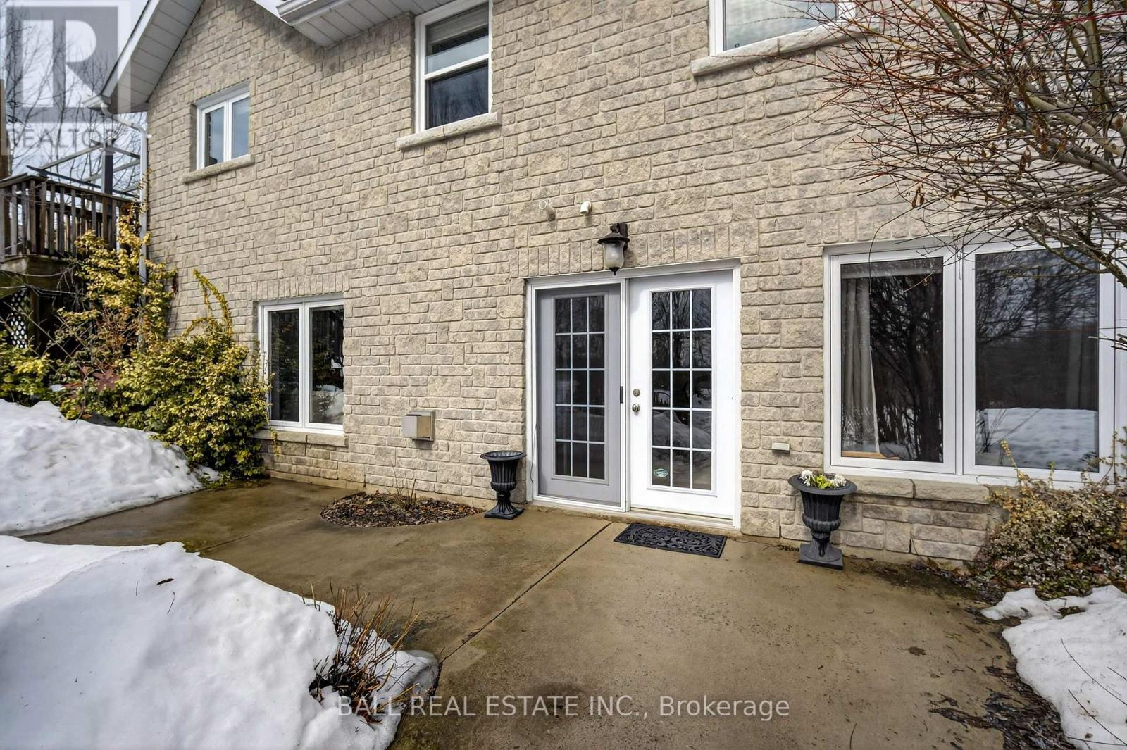 35 Applewood Drive, Trent Hills (Campbellford), Ontario  K0L 1L0 - Photo 34 - X12872076