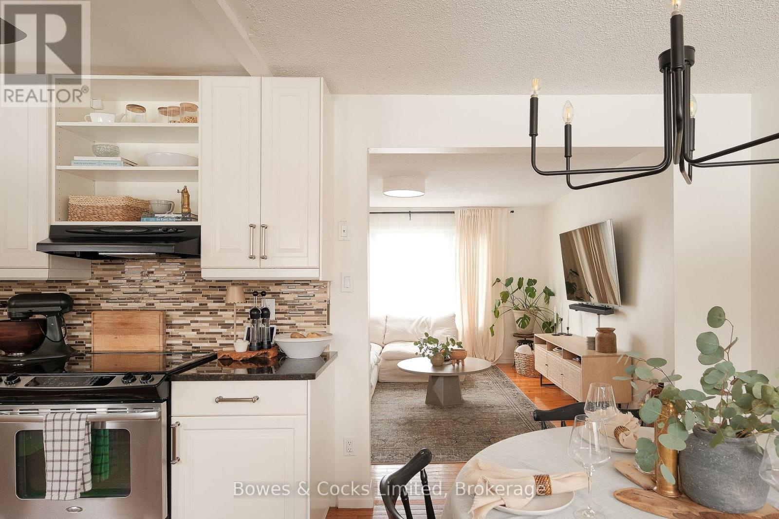 1712 Redwood Drive, Peterborough (Monaghan Ward 2), Ontario  K9K 1M3 - Photo 11 - X12872244