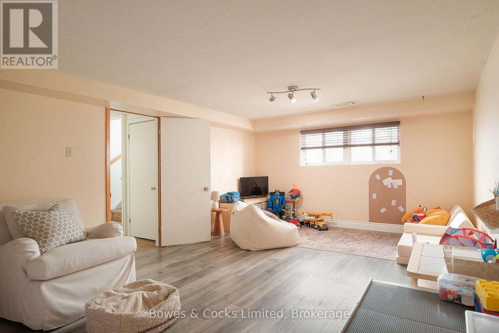 1712 Redwood Drive, Peterborough (Monaghan Ward 2), Ontario  K9K 1M3 - Photo 23 - X12872244