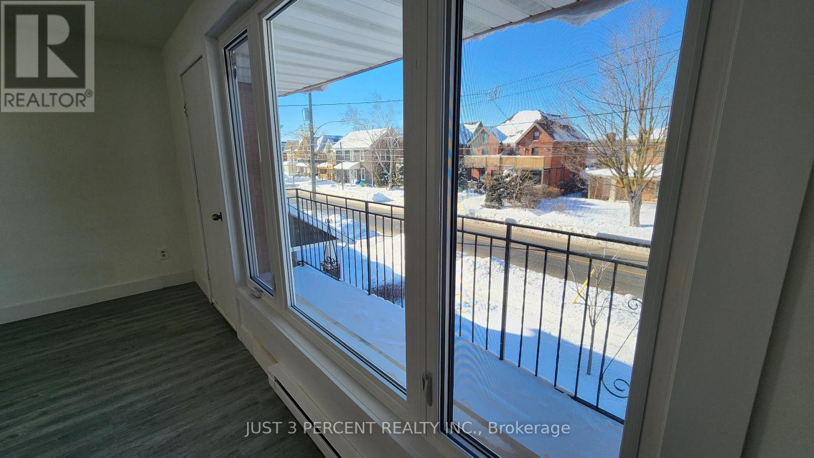 198 Aylmer Street N, Peterborough (Town Ward 3), Ontario  K9J 3K1 - Photo 13 - X12872516