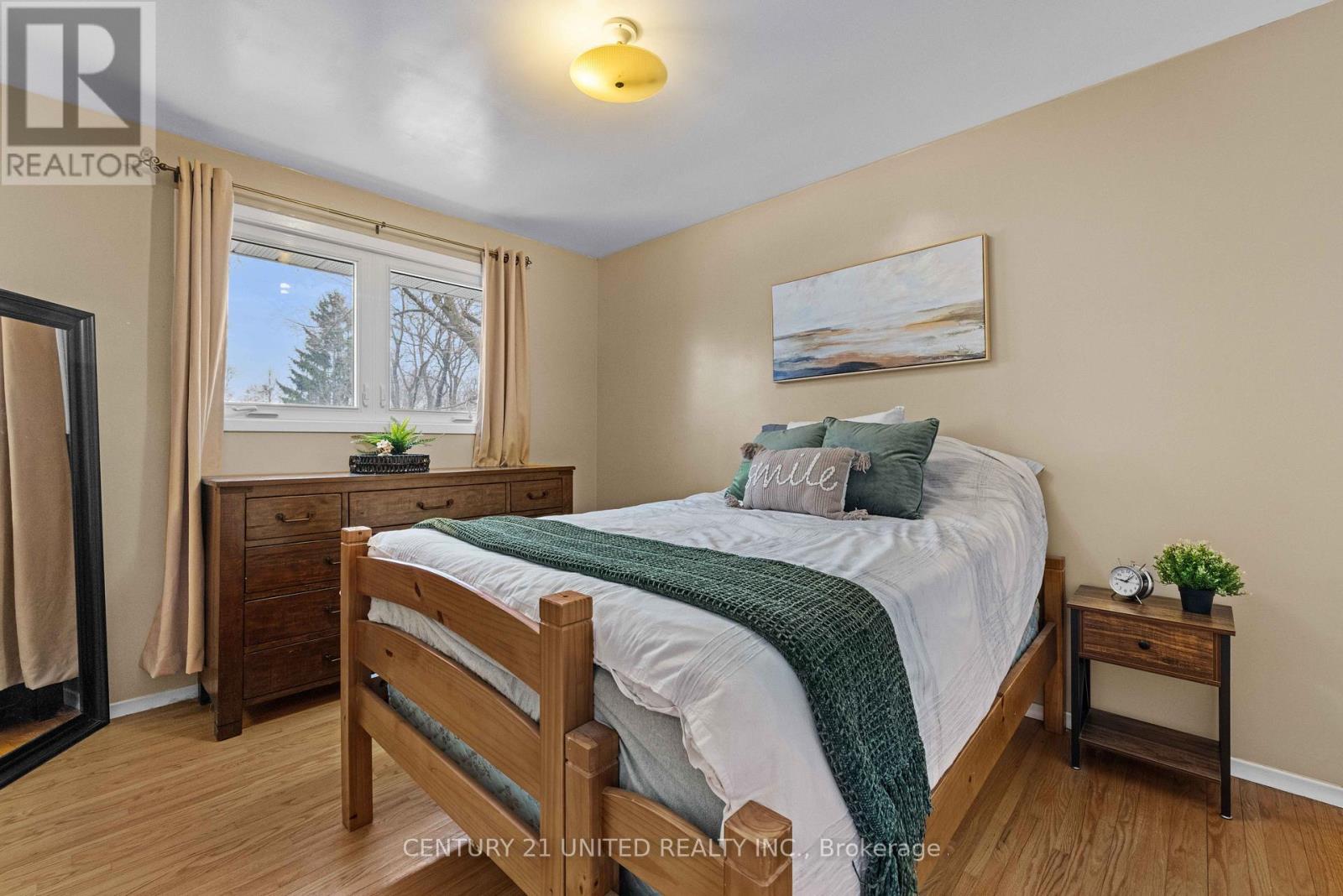 1227 Cartier Boulevard, Peterborough (Northcrest Ward 5), Ontario  K9H 6S2 - Photo 14 - X12873144