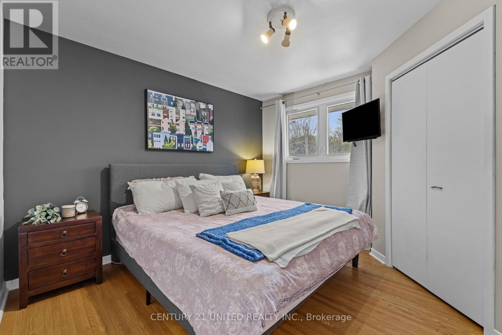 1227 Cartier Boulevard, Peterborough (Northcrest Ward 5), Ontario  K9H 6S2 - Photo 16 - X12873144