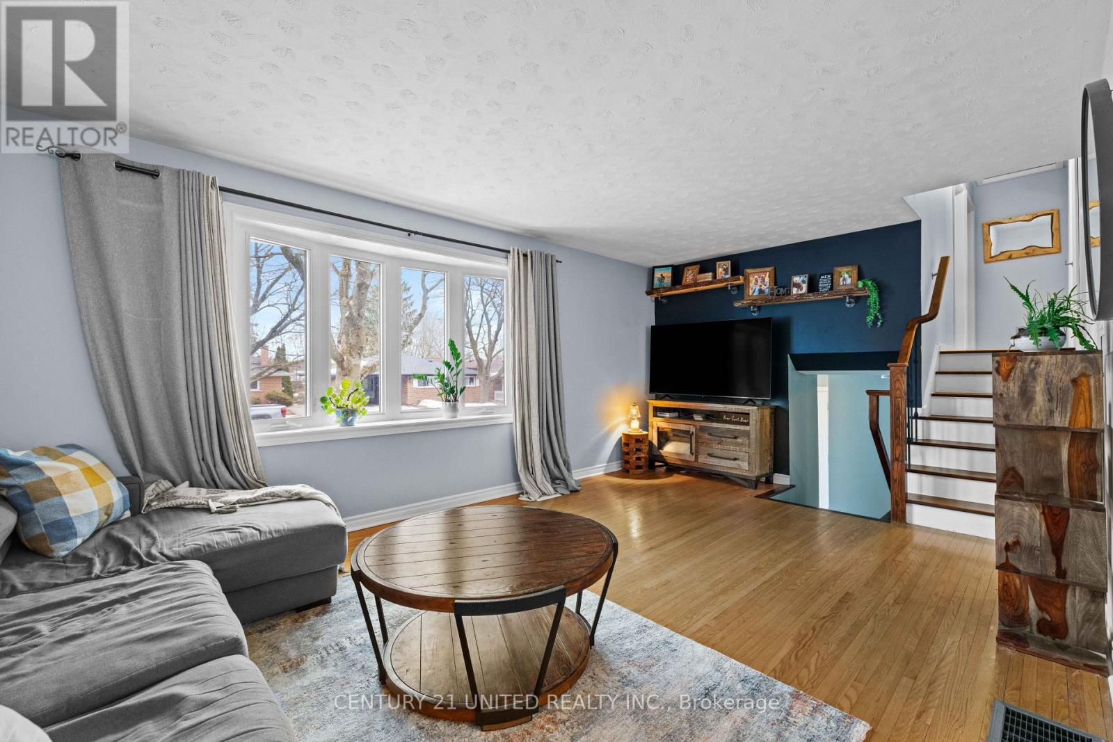 1227 Cartier Boulevard, Peterborough (Northcrest Ward 5), Ontario  K9H 6S2 - Photo 5 - X12873144