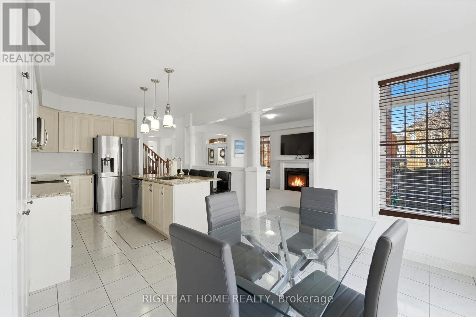 156 Mcdonald Crescent, Clarington (Newcastle), Ontario  L1B 1G9 - Photo 15 - E12873442