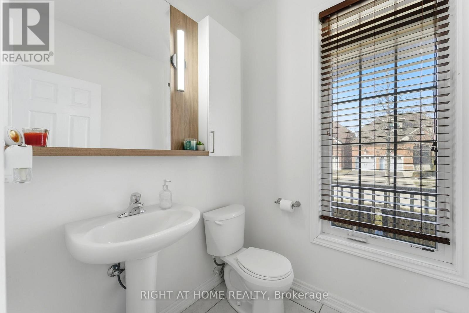 156 Mcdonald Crescent, Clarington (Newcastle), Ontario  L1B 1G9 - Photo 19 - E12873442