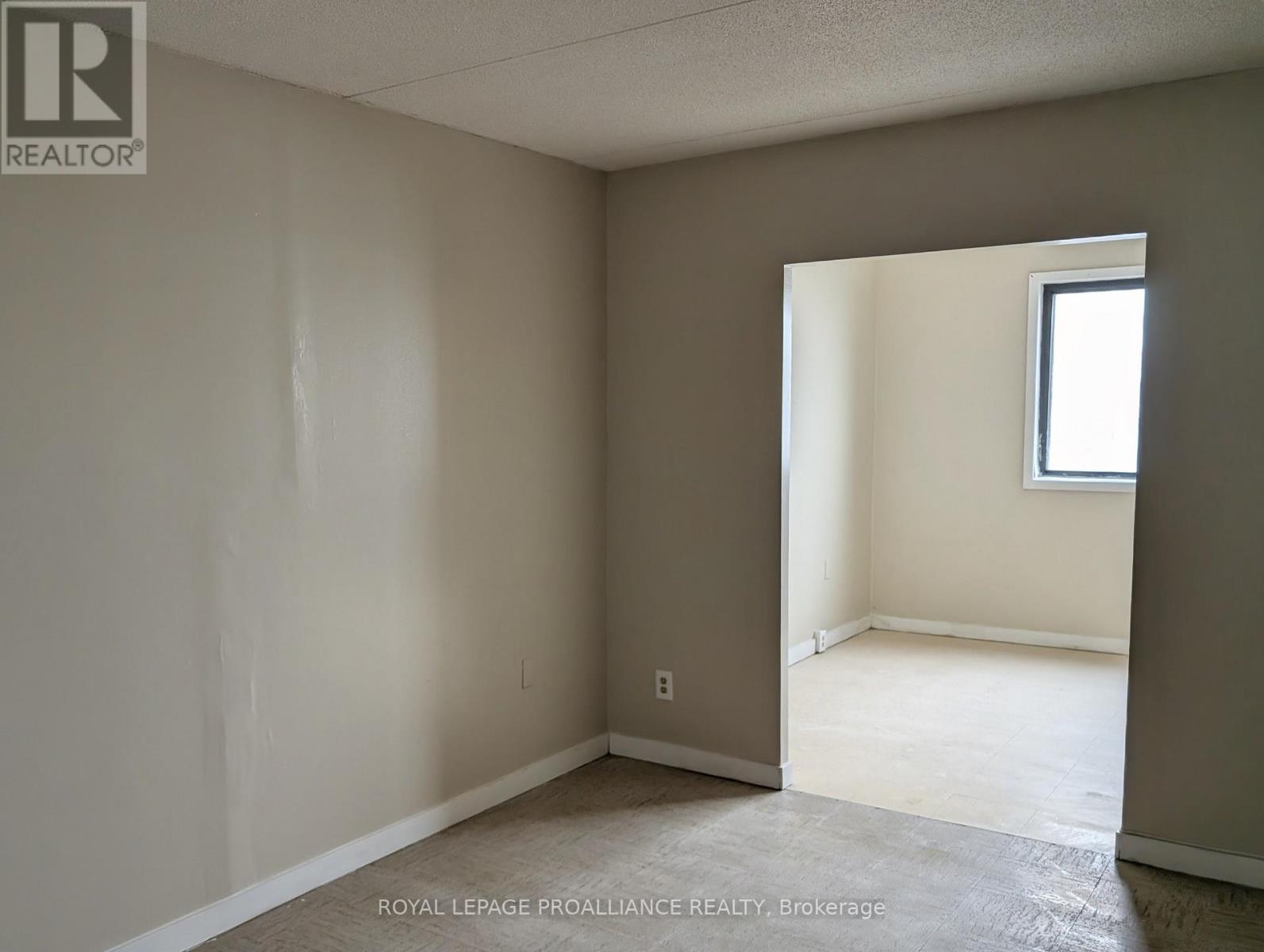 35 - 1837 Lansdowne Street W, Peterborough (Otonabee Ward 1), Ontario  K9K 1R4 - Photo 5 - X12874298