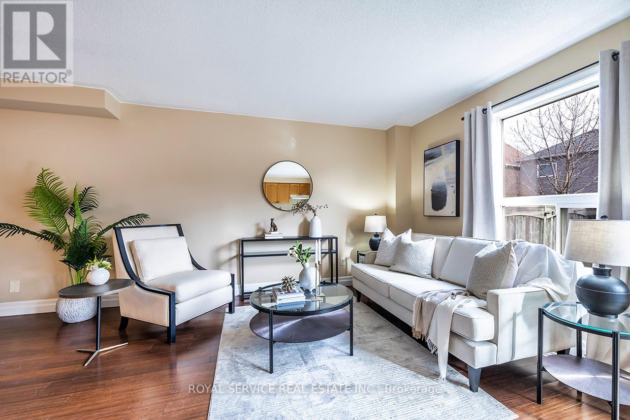 56 Beacham Crescent, Clarington (Newcastle), Ontario  L1B 1N1 - Photo 9 - E12874526