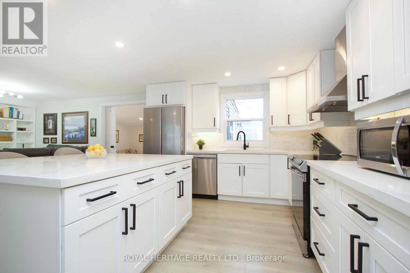 40 Bluffs Road, Clarington (Bowmanville), Ontario  L1B 1A3 - Photo 14 - E12874514