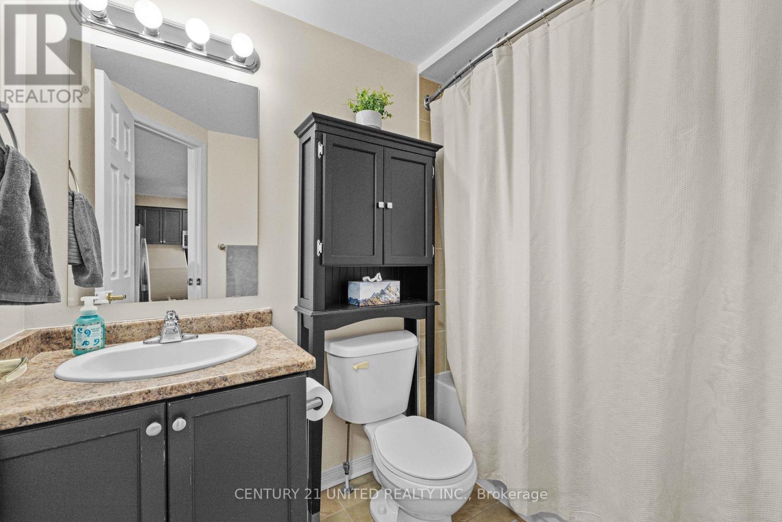 617 Tully Crescent, Peterborough (Monaghan Ward 2), Ontario  K9K 0B1 - Photo 12 - X12875676