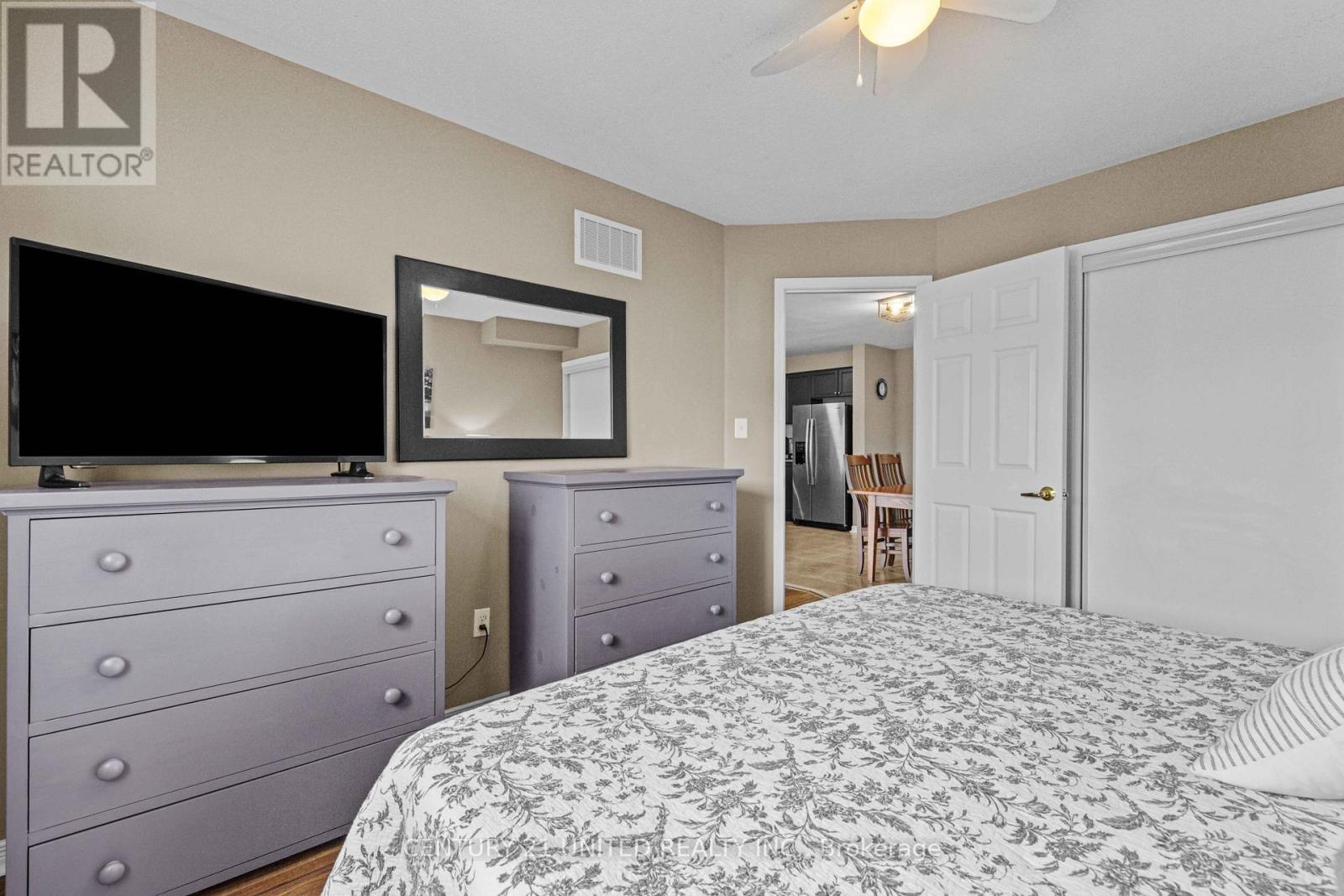 617 Tully Crescent, Peterborough (Monaghan Ward 2), Ontario  K9K 0B1 - Photo 13 - X12875676