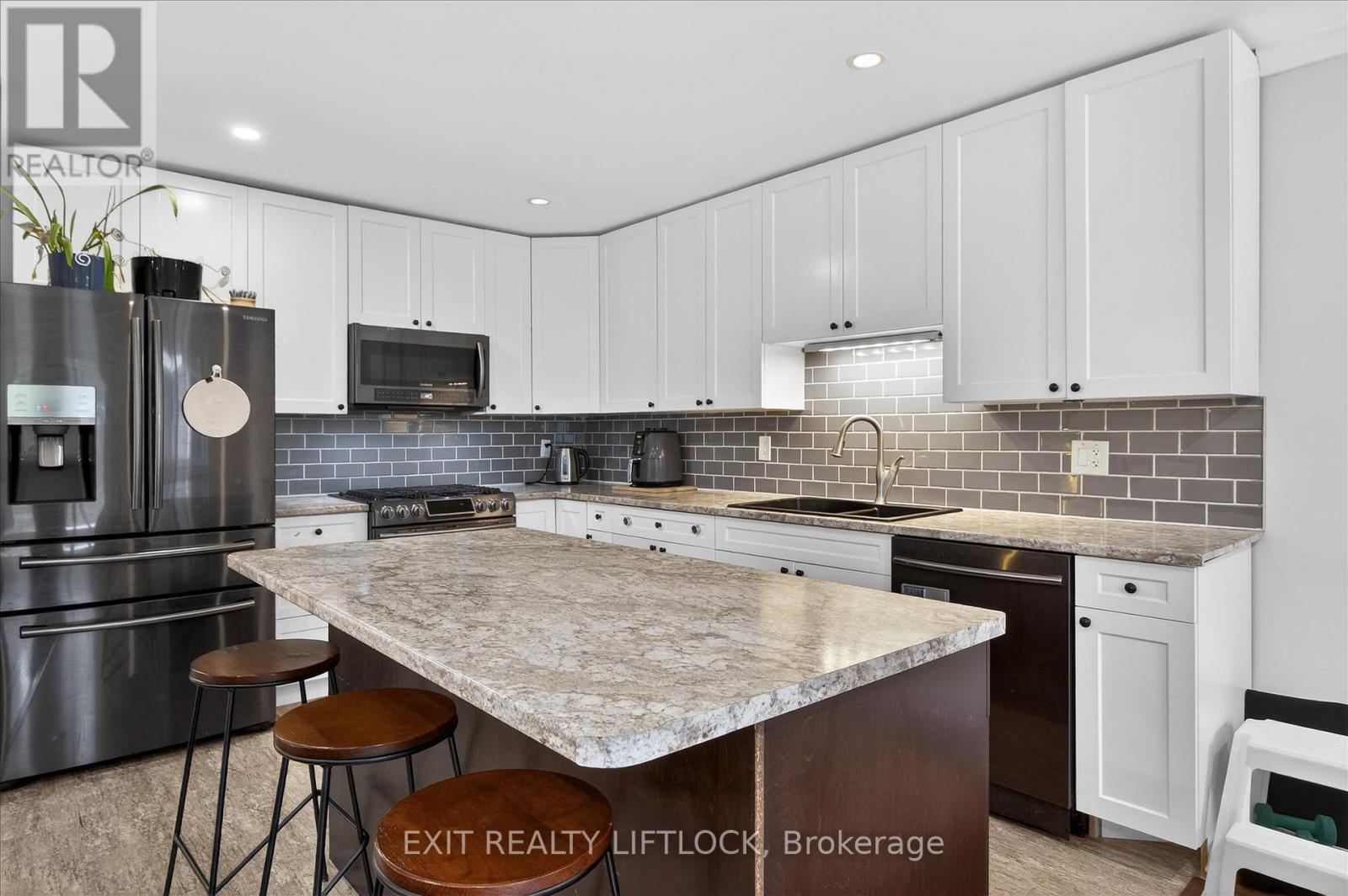 1344 Tudor Crescent, Peterborough (Ashburnham Ward 4), Ontario  K9L 1X1 - Photo 16 - X12876116