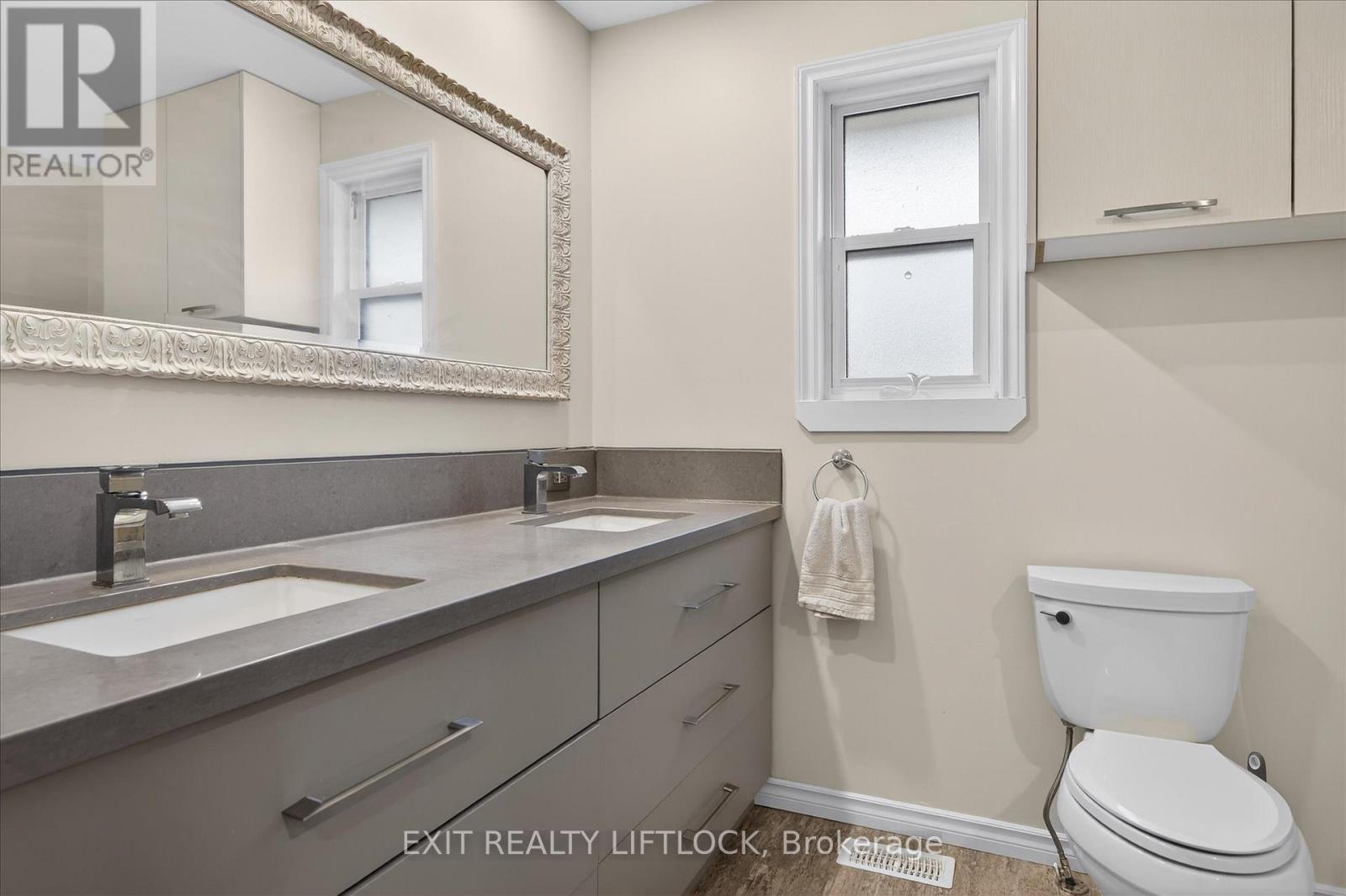 1344 Tudor Crescent, Peterborough (Ashburnham Ward 4), Ontario  K9L 1X1 - Photo 25 - X12876116