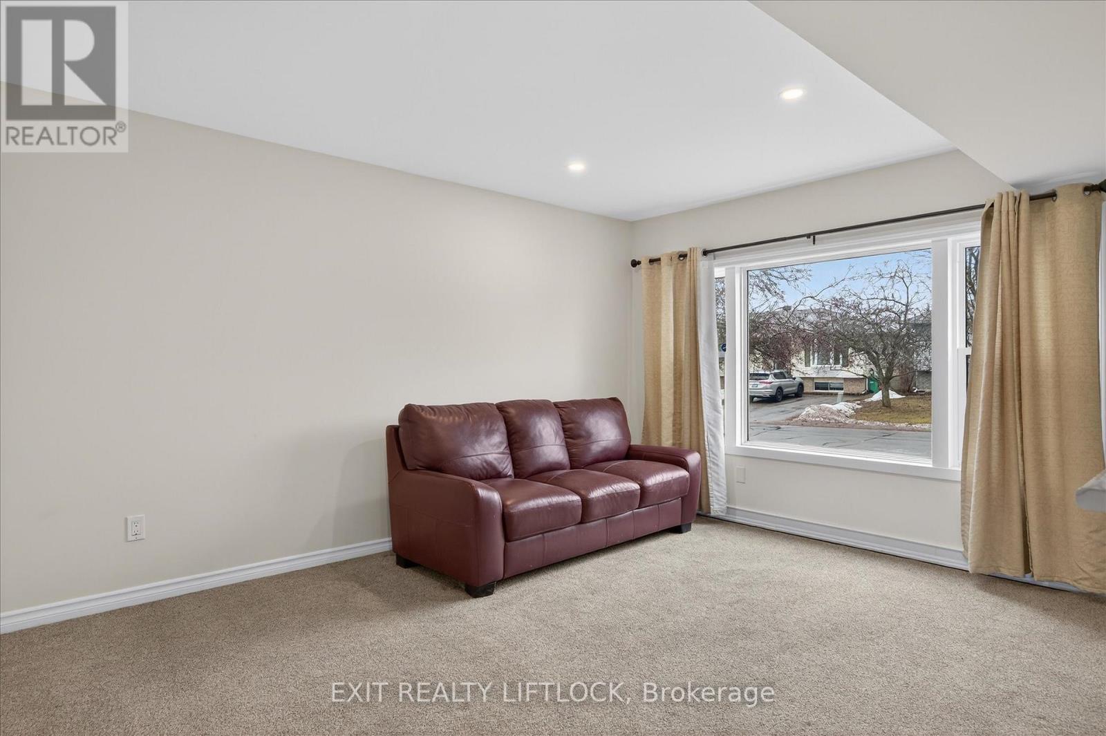 1344 Tudor Crescent, Peterborough (Ashburnham Ward 4), Ontario  K9L 1X1 - Photo 33 - X12876116