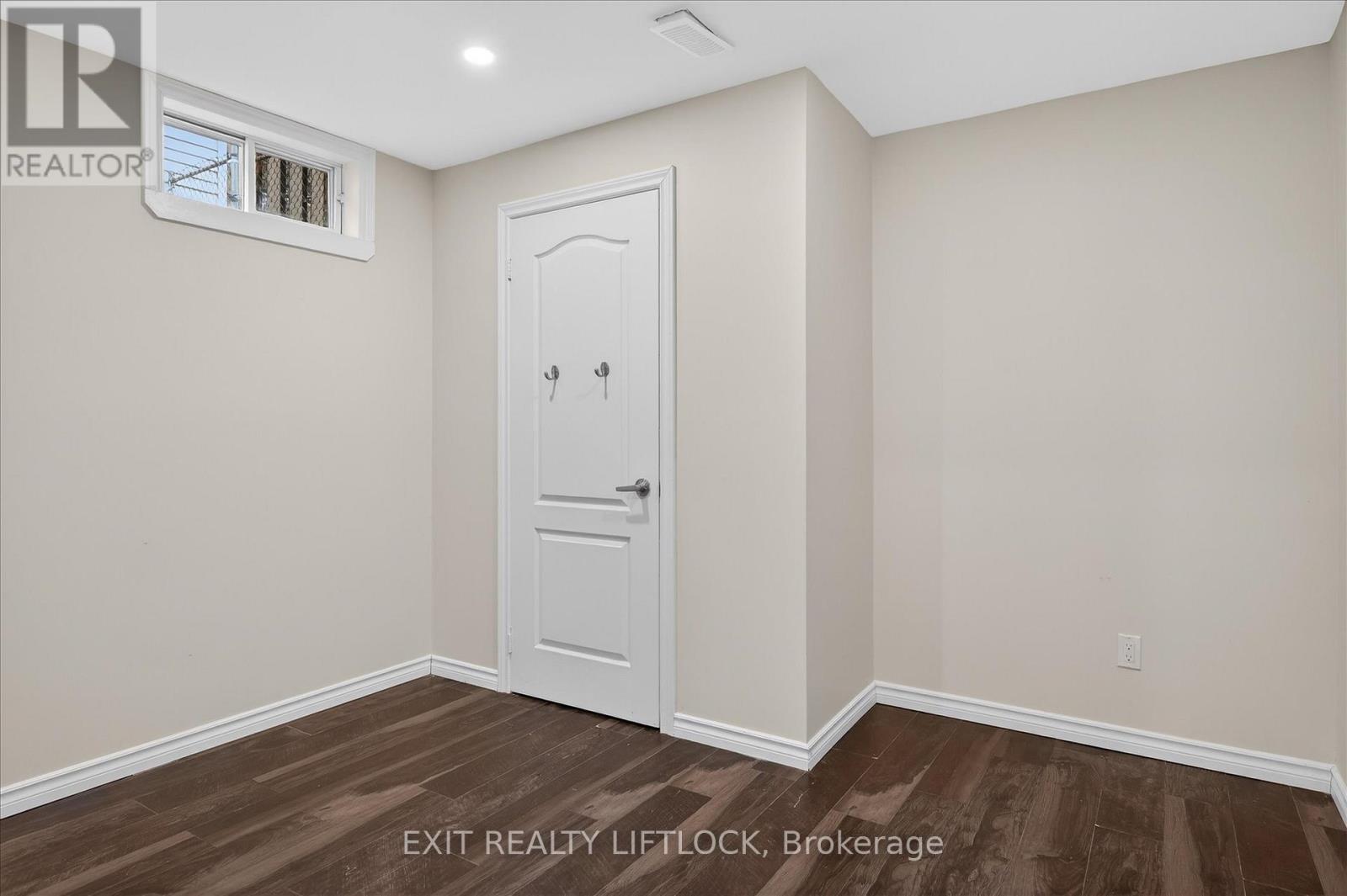 1344 Tudor Crescent, Peterborough (Ashburnham Ward 4), Ontario  K9L 1X1 - Photo 39 - X12876116