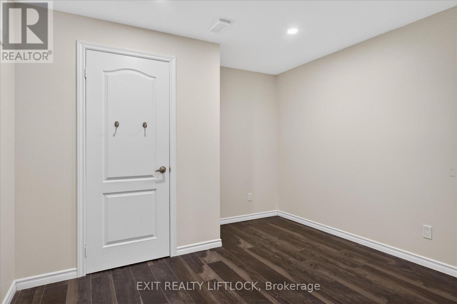 1344 Tudor Crescent, Peterborough (Ashburnham Ward 4), Ontario  K9L 1X1 - Photo 41 - X12876116