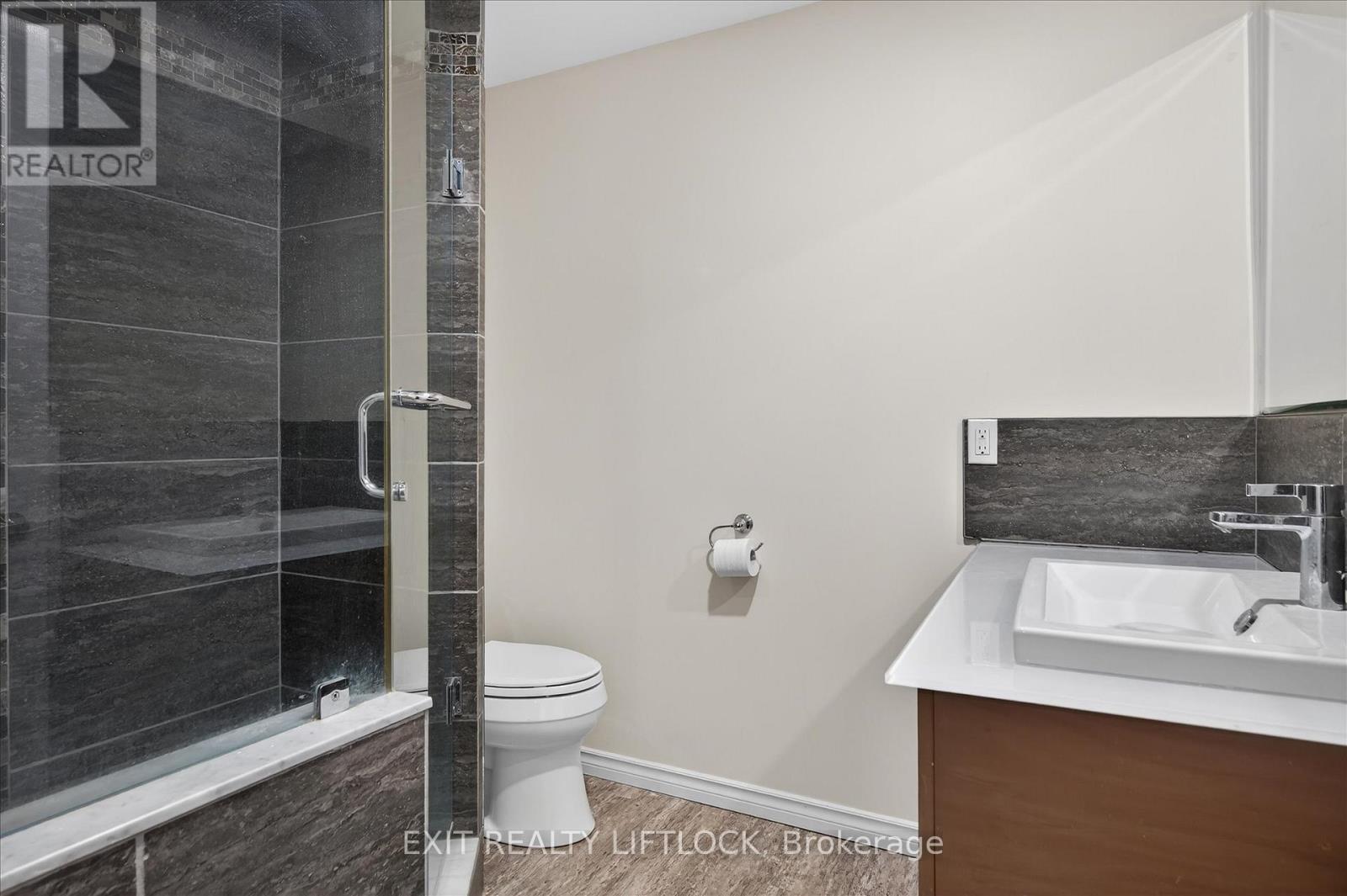 1344 Tudor Crescent, Peterborough (Ashburnham Ward 4), Ontario  K9L 1X1 - Photo 42 - X12876116