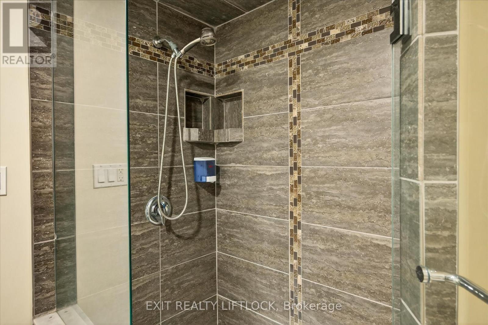 1344 Tudor Crescent, Peterborough (Ashburnham Ward 4), Ontario  K9L 1X1 - Photo 44 - X12876116