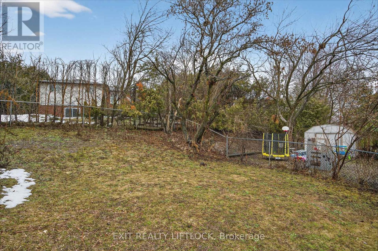 1344 Tudor Crescent, Peterborough (Ashburnham Ward 4), Ontario  K9L 1X1 - Photo 45 - X12876116