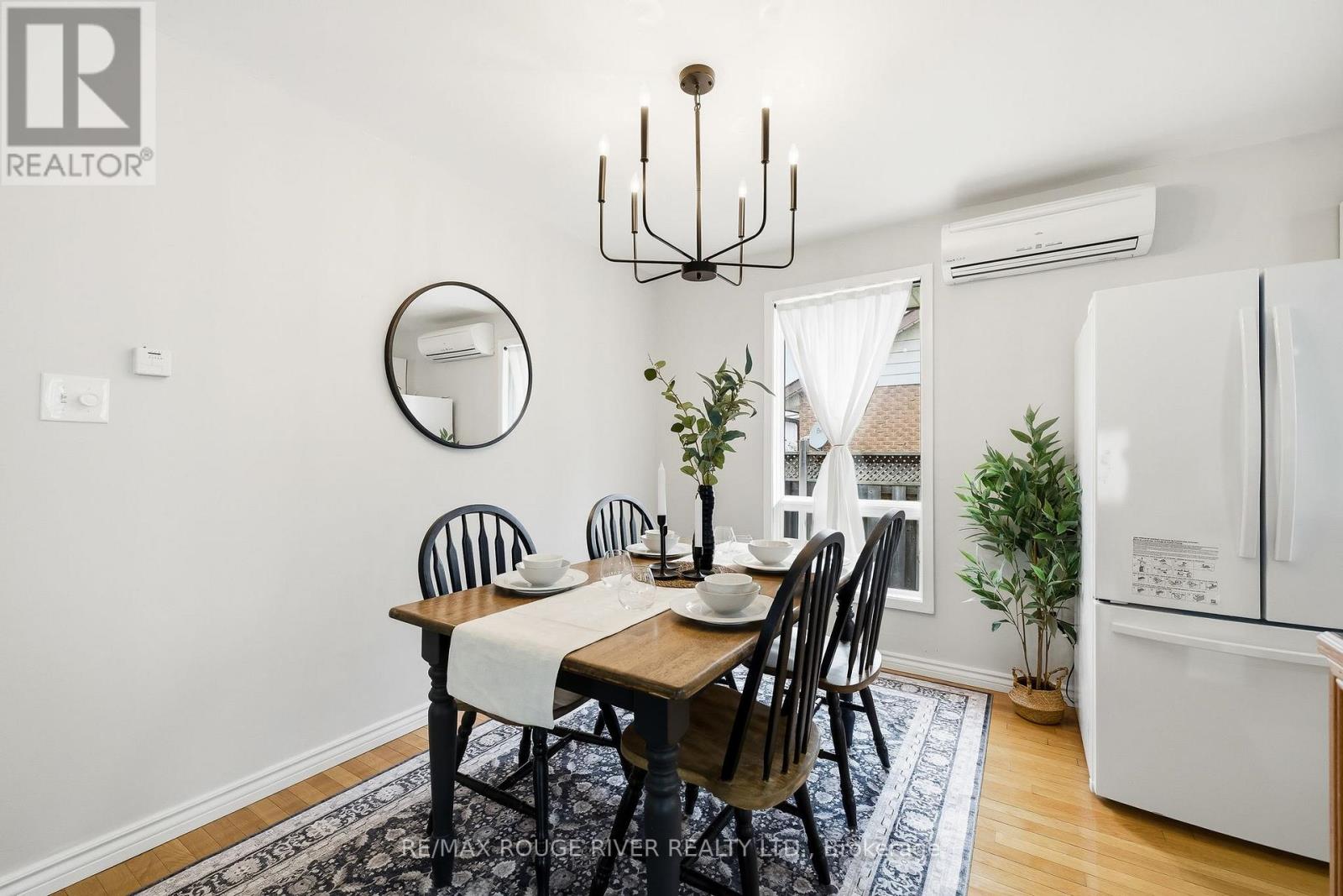 19 Caroline Street, Kawartha Lakes (Lindsay), Ontario  K9V 1T2 - Photo 12 - X12876224