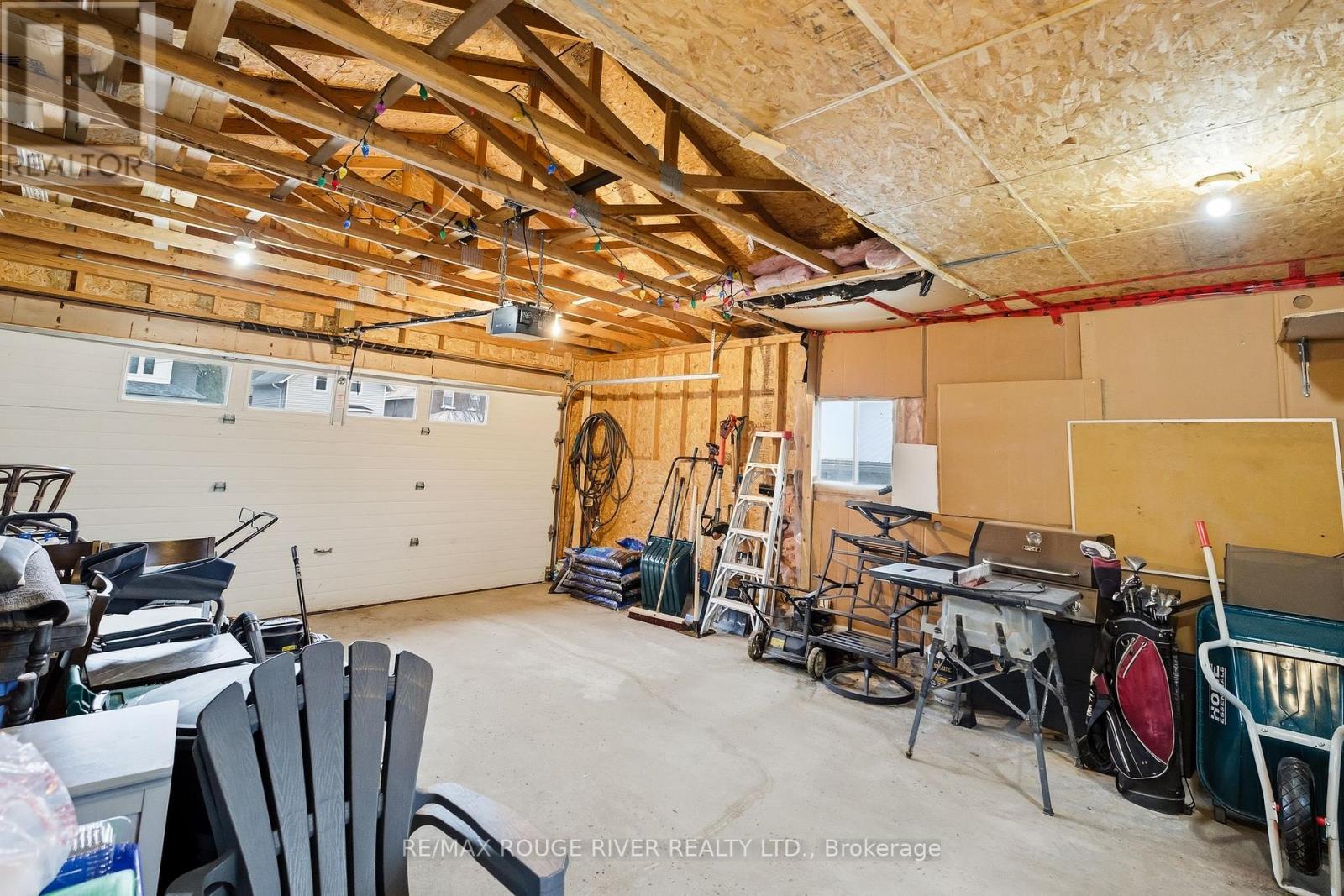 19 Caroline Street, Kawartha Lakes (Lindsay), Ontario  K9V 1T2 - Photo 40 - X12876224