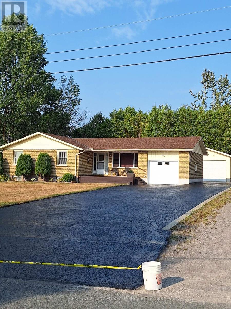 622 Brick Road, Selwyn, Ontario  K0L 1T0 - Photo 23 - X12876358