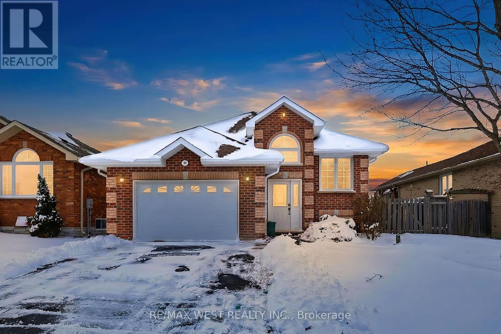 20 EAKINS CRESCENT, kawartha lakes (lindsay), Ontario