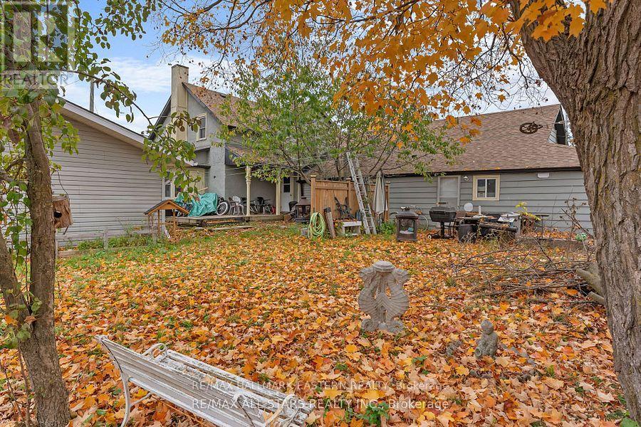 15 Albert Street, Selwyn, Ontario  K0L 2H0 - Photo 14 - X12876580