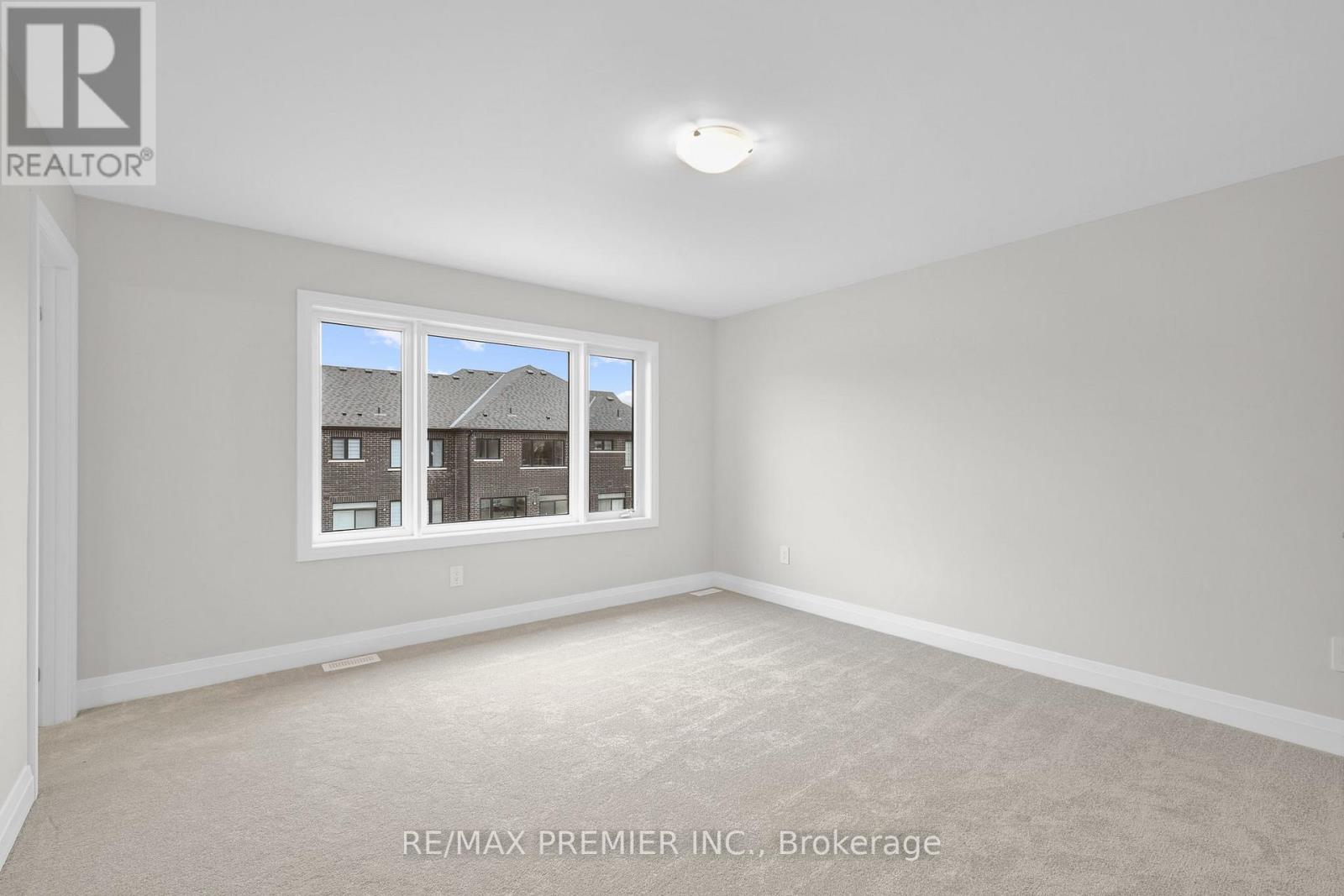 138 Corley Street, Kawartha Lakes (Lindsay), Ontario  K9V 0R4 - Photo 12 - X12876598