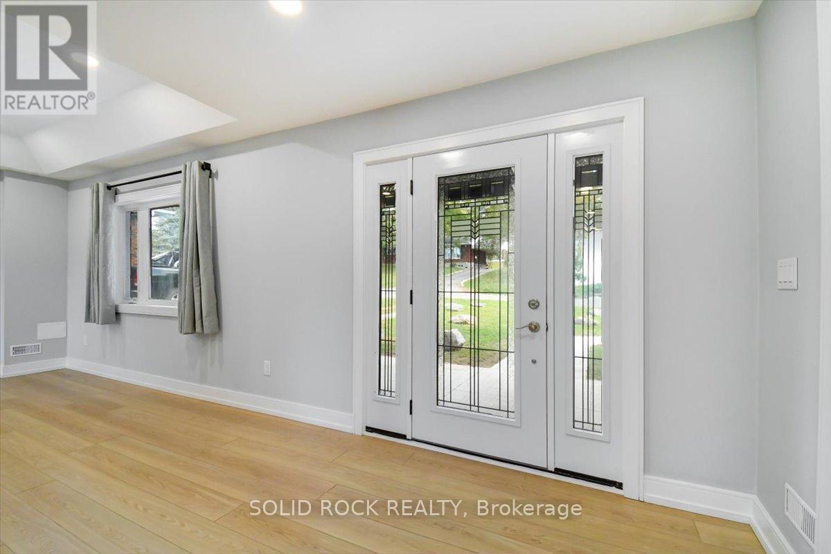 124 Cromwell Street, Trent Hills (Campbellford), Ontario  K0L 1L0 - Photo 3 - X12877312