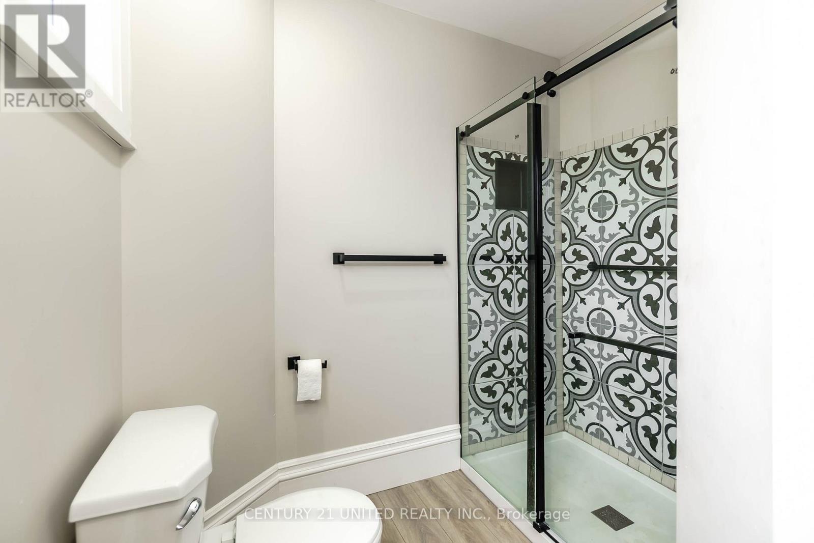 218 Park Street N, Peterborough (Town Ward 3), Ontario  K9J 3P8 - Photo 17 - X12878106