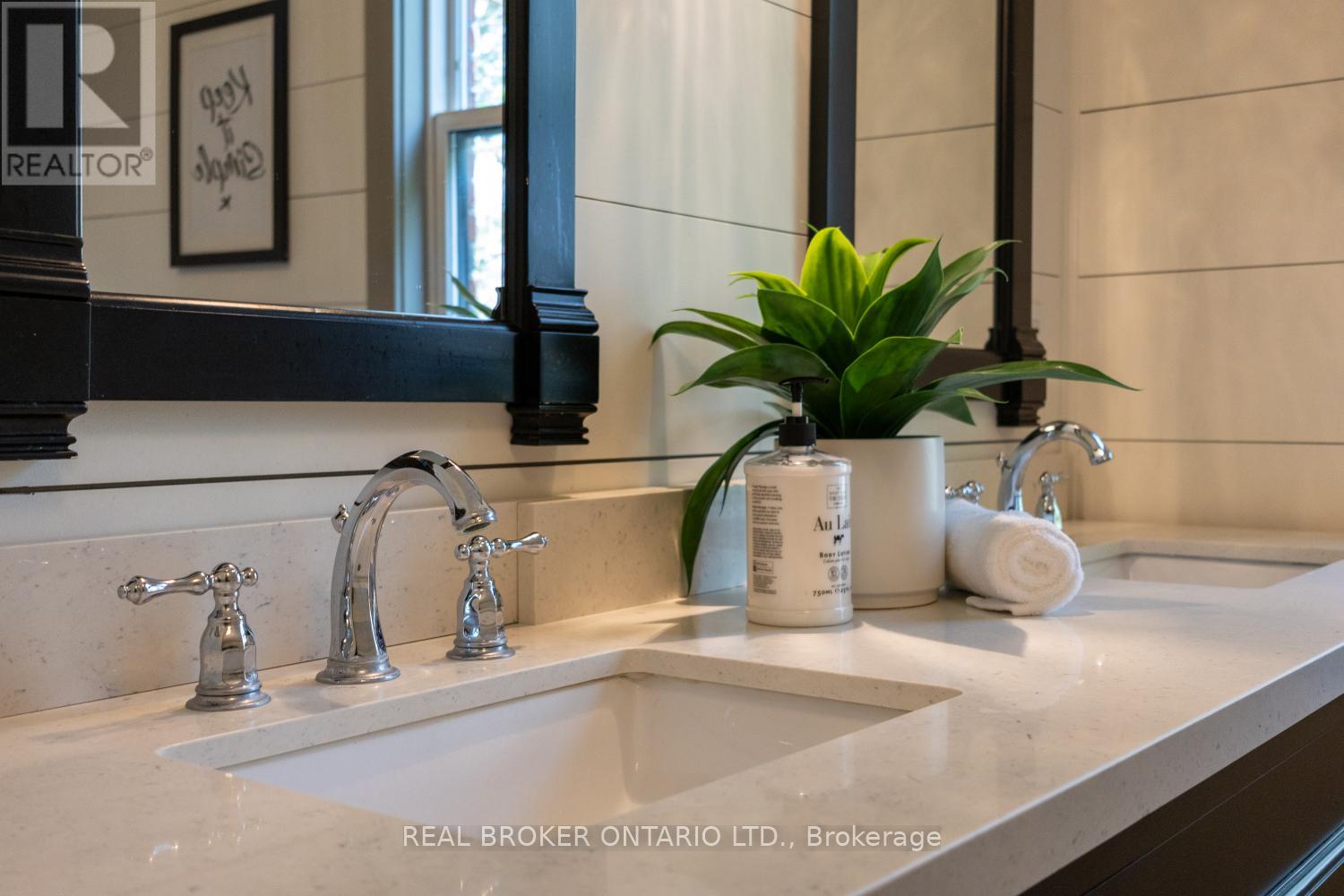 832 Highway 7a, Kawartha Lakes (Manvers), Ontario  L0A 1A0 - Photo 26 - X12878678