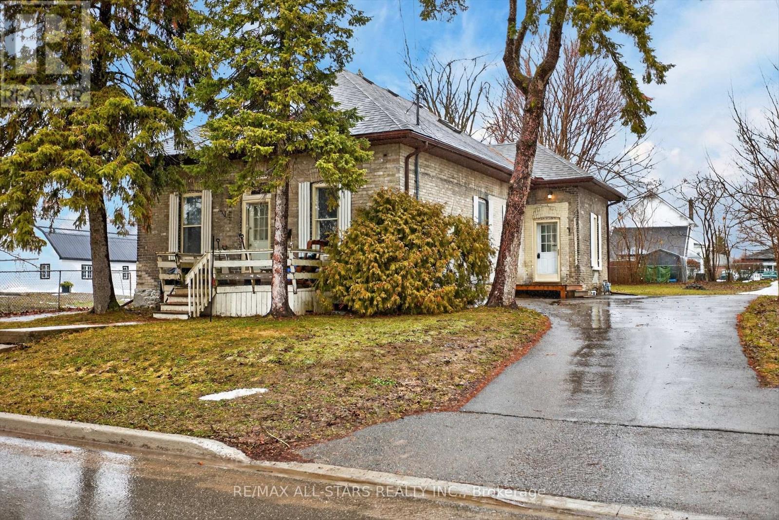 36 Caroline Street, Kawartha Lakes (Lindsay), Ontario  K9V 1T1 - Photo 26 - X12879274