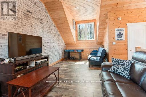 1038 Stonehenge Lane, Highlands East (Cardiff Ward), Ontario  K0L 1M0 - Photo 21 - X12879370