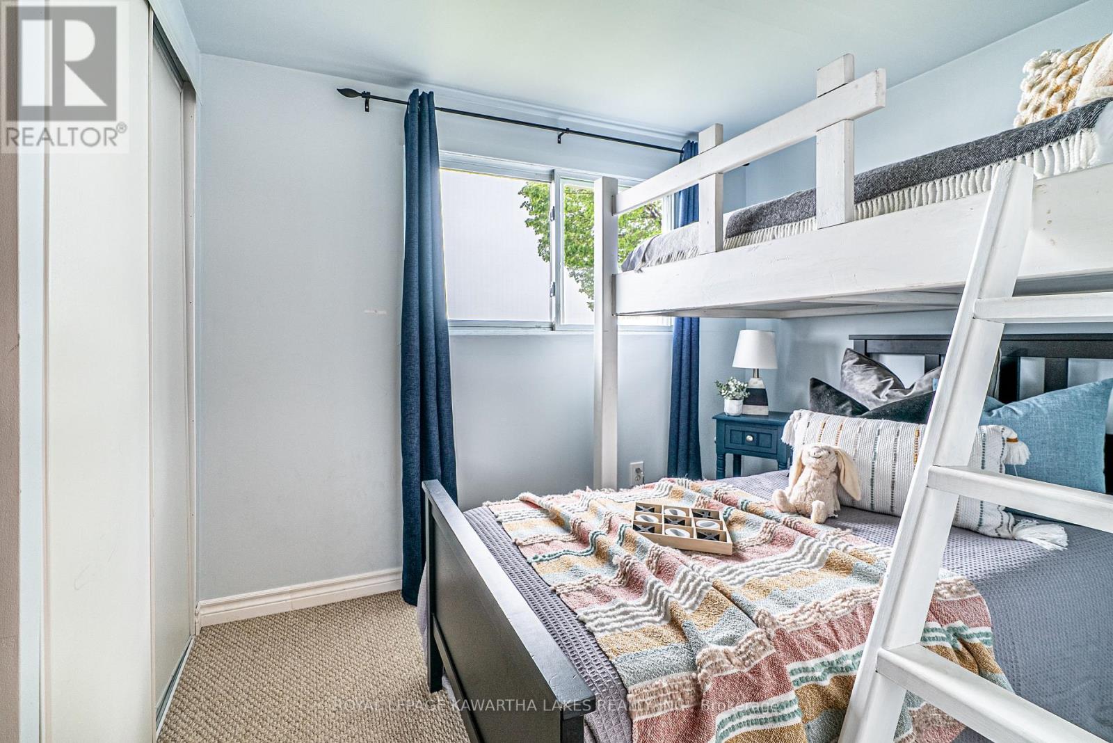 215 Snug Harbour Road, Kawartha Lakes (Lindsay), Ontario  K9V 4R6 - Photo 21 - X12879588