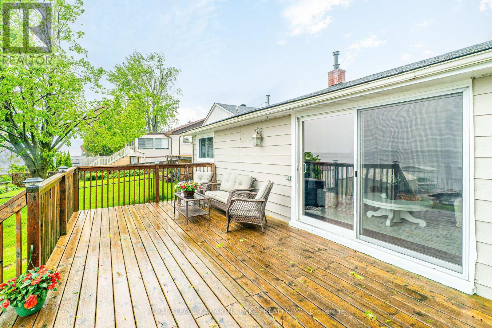 215 Snug Harbour Road, Kawartha Lakes (Lindsay), Ontario  K9V 4R6 - Photo 34 - X12879588