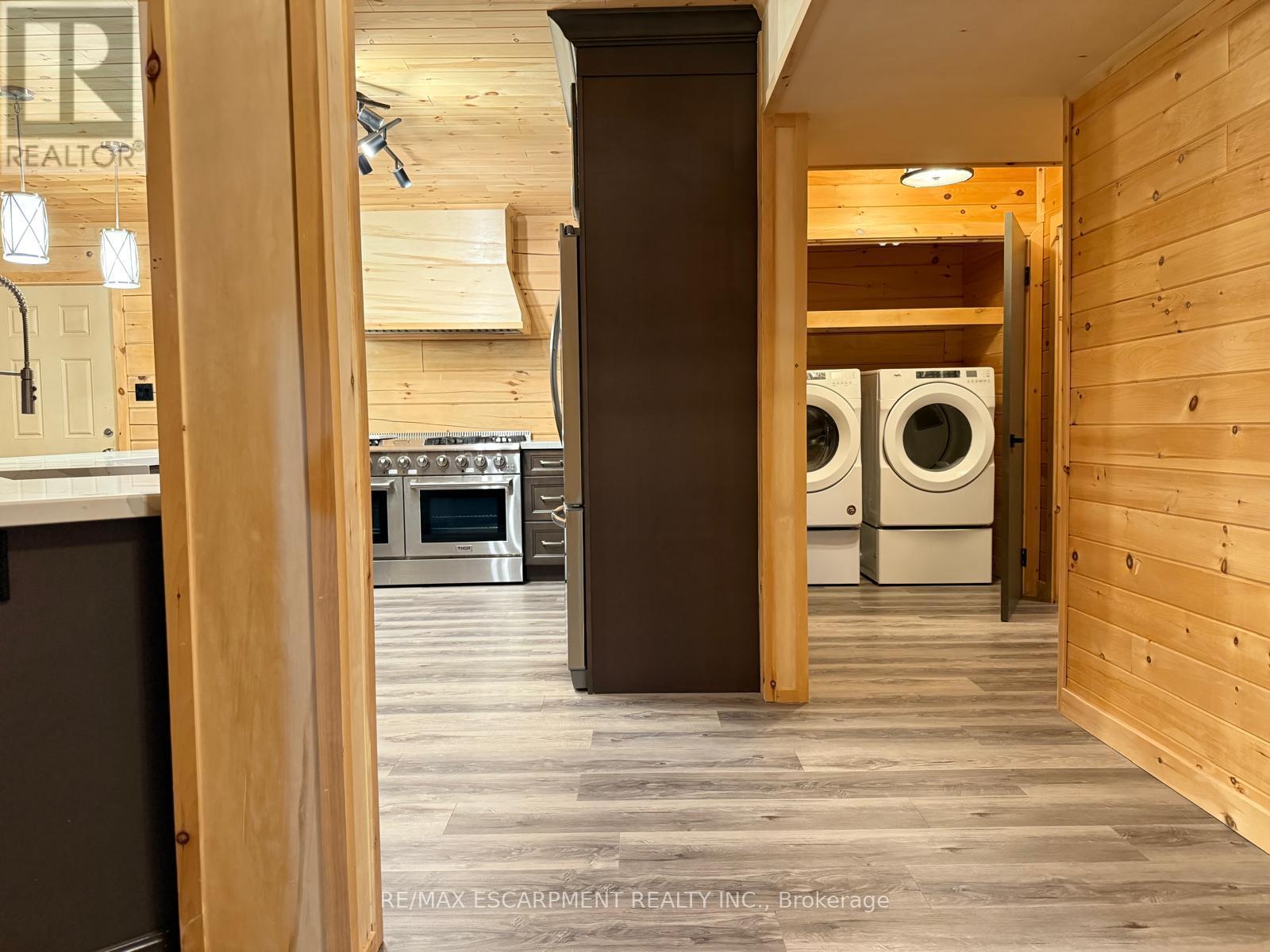 33 Laird Drive, Kawartha Lakes (Fenelon), Ontario  K9V 4R6 - Photo 16 - X12880482