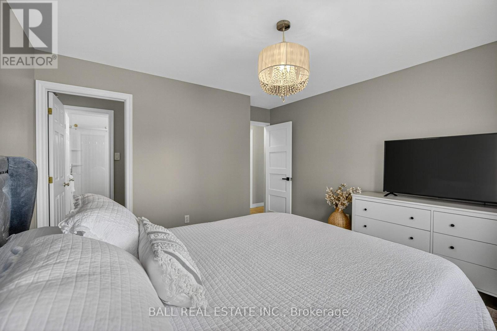 11 Francis Street, Selwyn, Ontario  K0L 2H0 - Photo 18 - X12880870