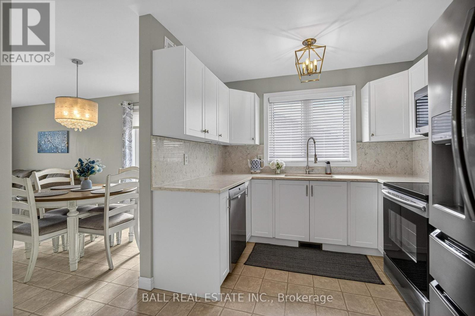 11 Francis Street, Selwyn, Ontario  K0L 2H0 - Photo 9 - X12880870