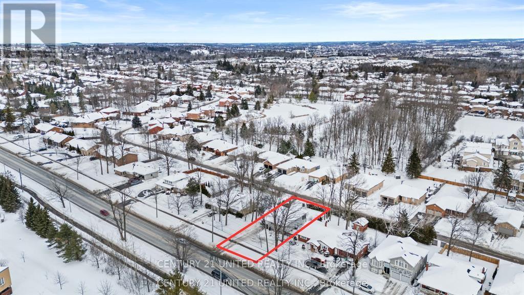 640 Brealey Drive, Peterborough (Otonabee Ward 1), Ontario  K9K 2M7 - Photo 40 - X12880972