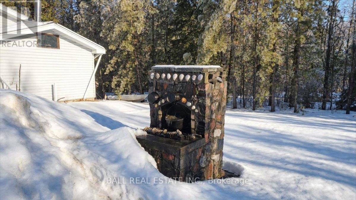 628 Weslemkoon Lake Road, Tudor And Cashel (Tudor Ward), Ontario  K0L 1W0 - Photo 10 - X12882134