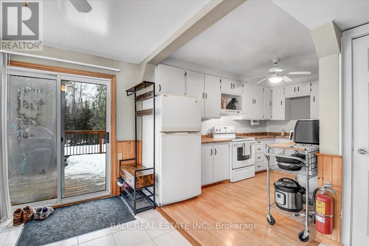 628 Weslemkoon Lake Road, Tudor And Cashel (Tudor Ward), Ontario  K0L 1W0 - Photo 14 - X12882134