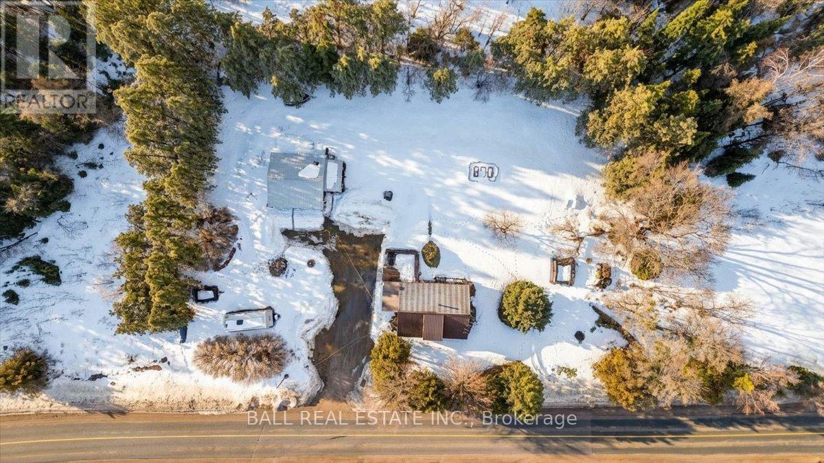 628 Weslemkoon Lake Road, Tudor And Cashel (Tudor Ward), Ontario  K0L 1W0 - Photo 2 - X12882134