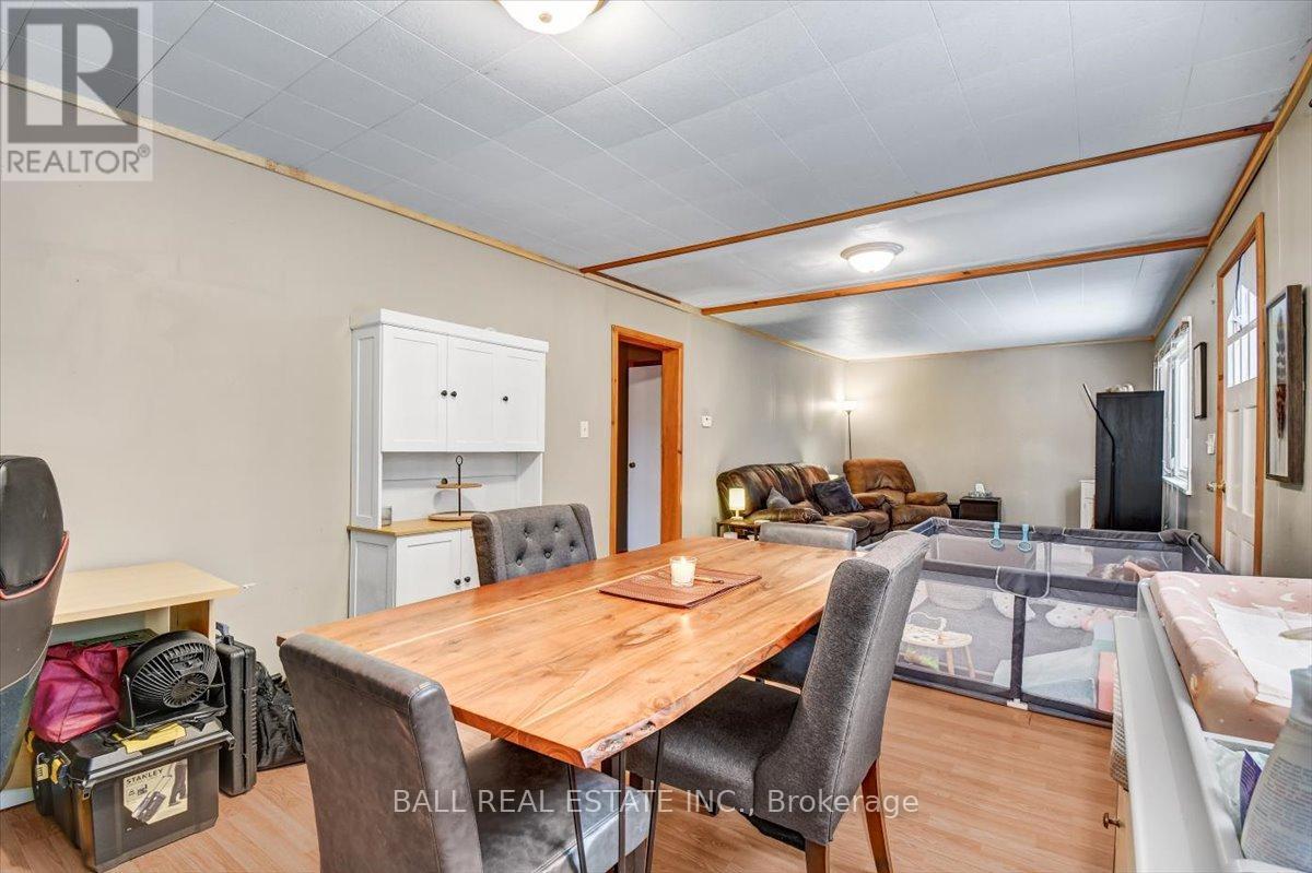 628 Weslemkoon Lake Road, Tudor And Cashel (Tudor Ward), Ontario  K0L 1W0 - Photo 25 - X12882134