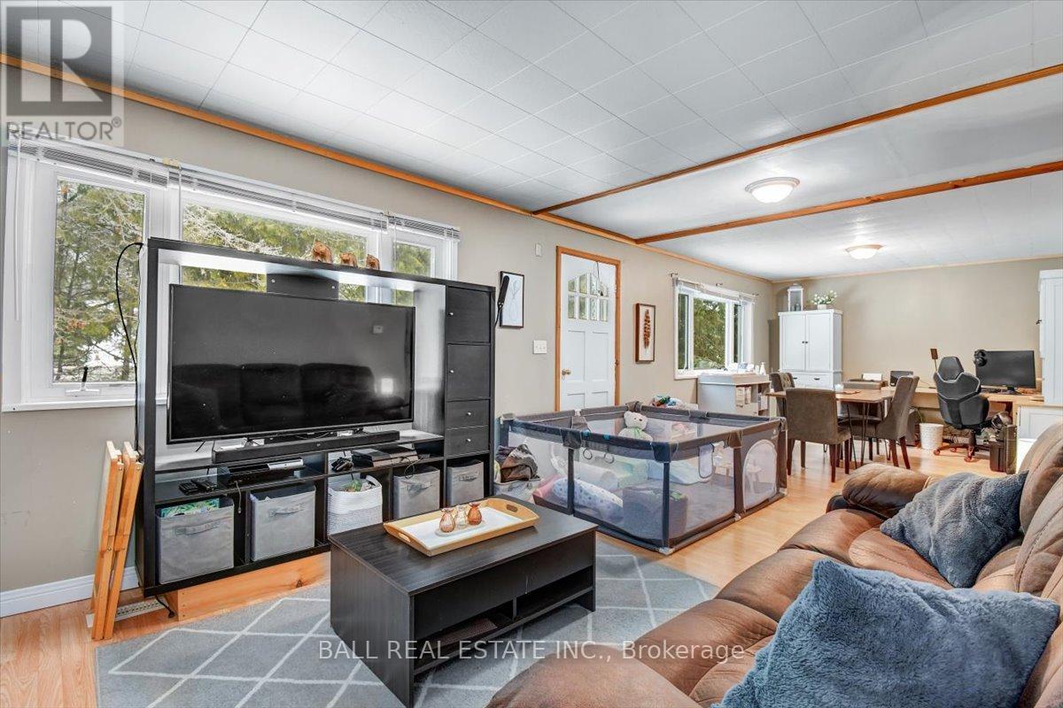 628 Weslemkoon Lake Road, Tudor And Cashel (Tudor Ward), Ontario  K0L 1W0 - Photo 29 - X12882134