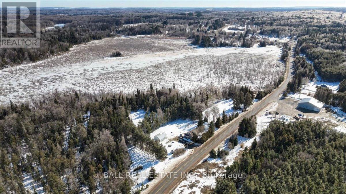 628 Weslemkoon Lake Road, Tudor And Cashel (Tudor Ward), Ontario  K0L 1W0 - Photo 4 - X12882134