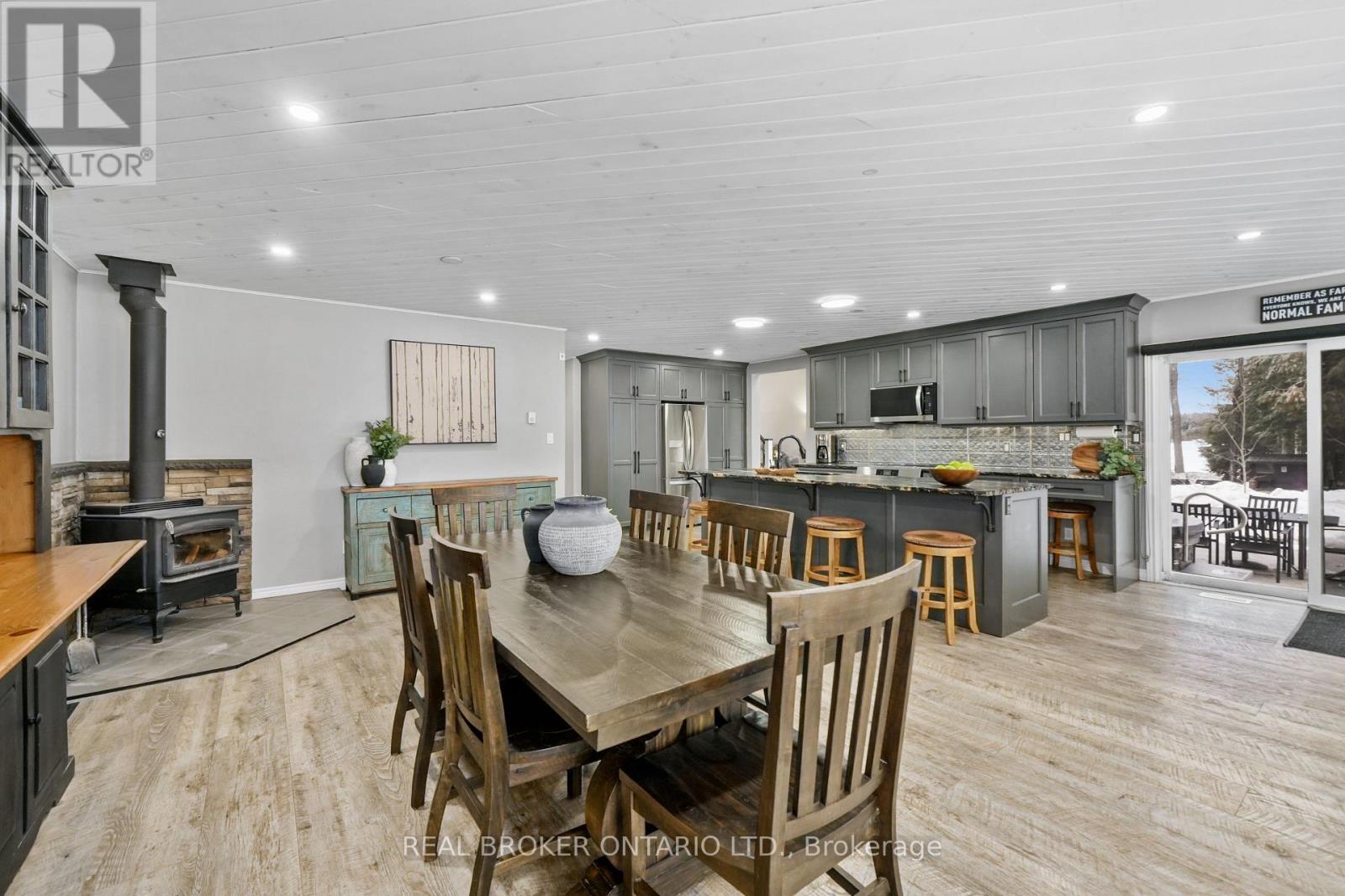 1109 Wilderness Island Trail W, Highlands East (Cardiff Ward), Ontario  K0L 1C0 - Photo 13 - X12883696