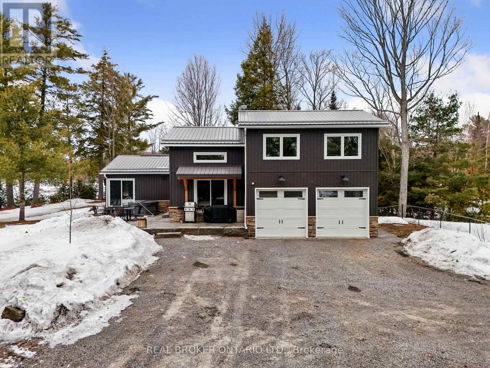 1109 Wilderness Island Trail W, Highlands East (Cardiff Ward), Ontario  K0L 1C0 - Photo 6 - X12883696