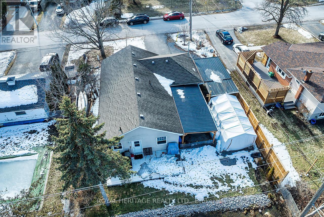 84 Nevin Avenue, Peterborough (Otonabee Ward 1), Ontario  K9J 6E8 - Photo 28 - X12883964