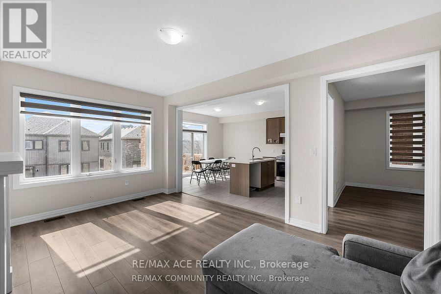 75 Ed Ewert Avenue, Clarington (Newcastle), Ontario  L1B 0W7 - Photo 13 - E12884850